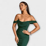 Ione - Bodycon kleita ar atklātiem pleciem un ruļļiem